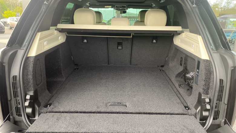 Land Rover Range Rover 3.0 D300 Edition 4dr Auto Diesel Estate